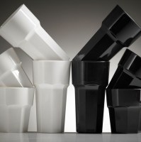 Reusable Black & White Plastic Tumblers