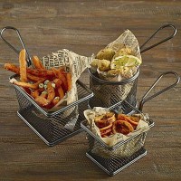 Fryer Baskets with liners and food